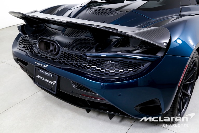 Used-2024-McLaren-750S-Spider