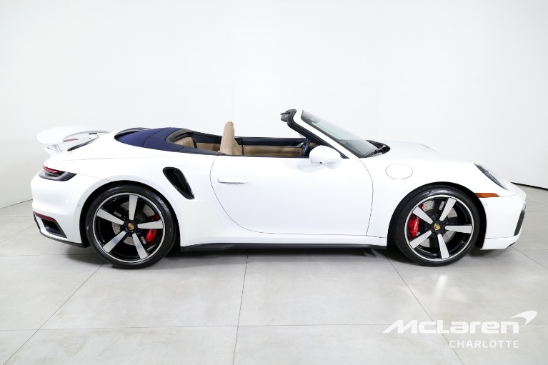 Used-2022-Porsche-911-Turbo