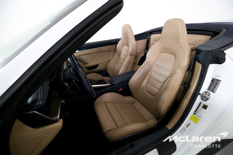 Used-2022-Porsche-911-Turbo