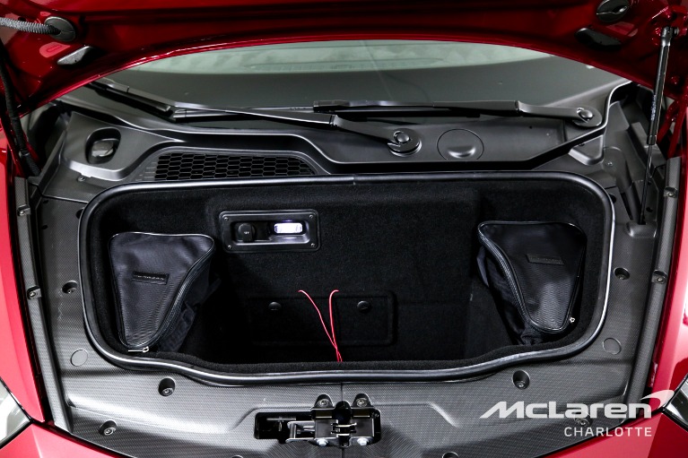 Used-2022-Lamborghini-Huracan-EVO