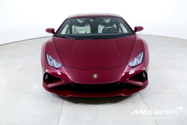 Used-2022-Lamborghini-Huracan-EVO