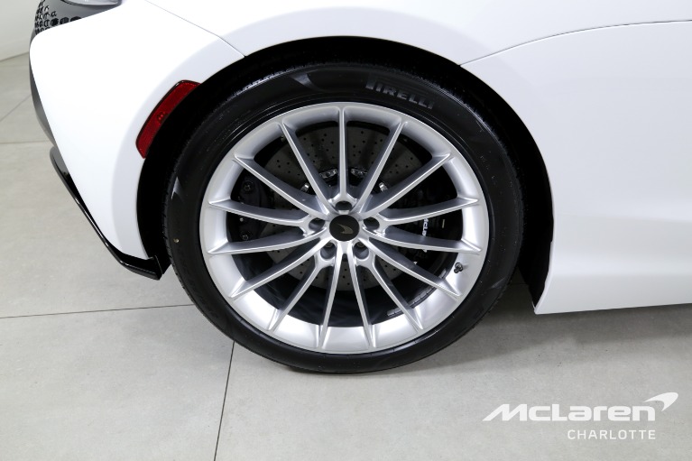 New-2025-McLaren-Artura-Spider-TechLux