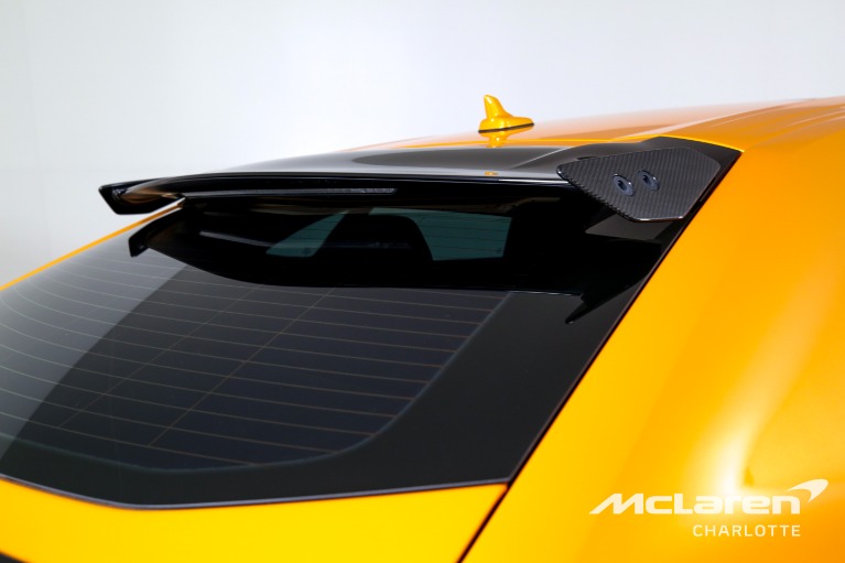 Used-2023-Lamborghini-Urus-Performante