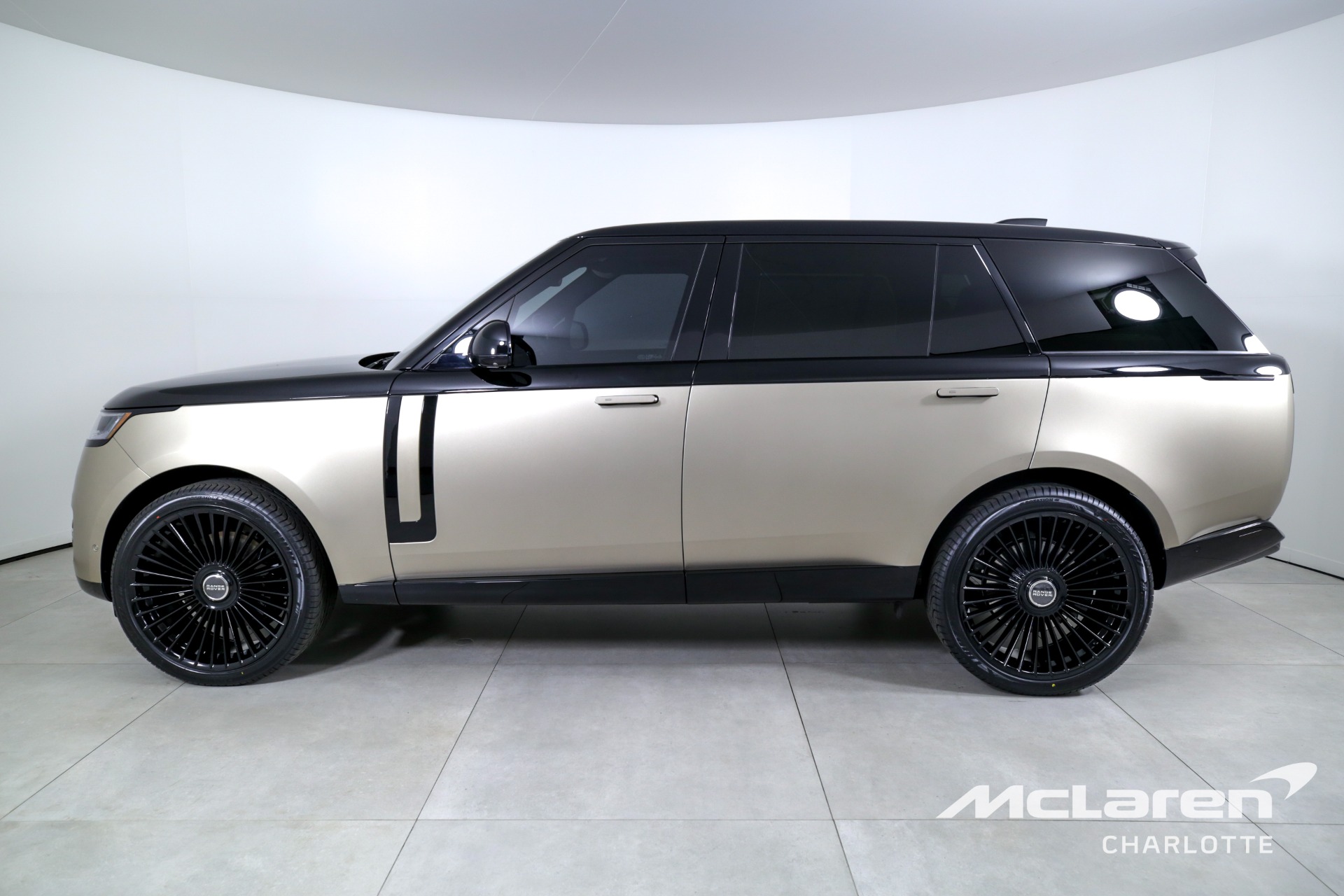 Used 2023 Land Rover Range Rover P530 SE LWB | Charlotte, NC