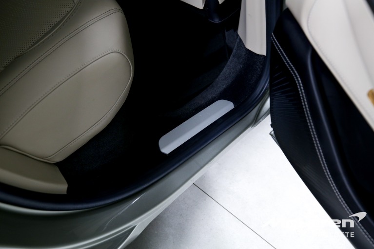 Used-2023-Aston-Martin-DBX-707