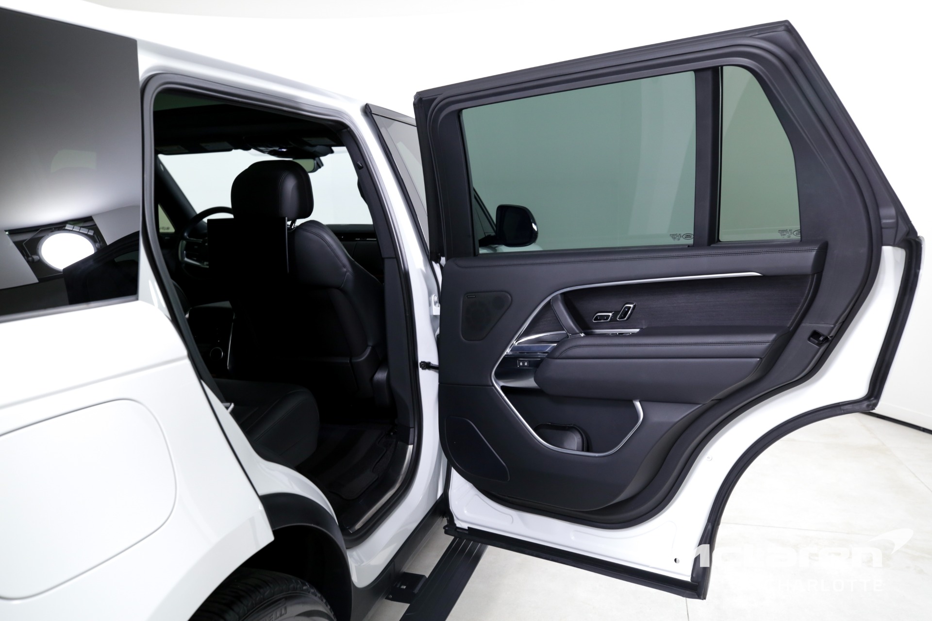 Used 2023 Land Rover Range Rover P400 SE LWB | Charlotte, NC