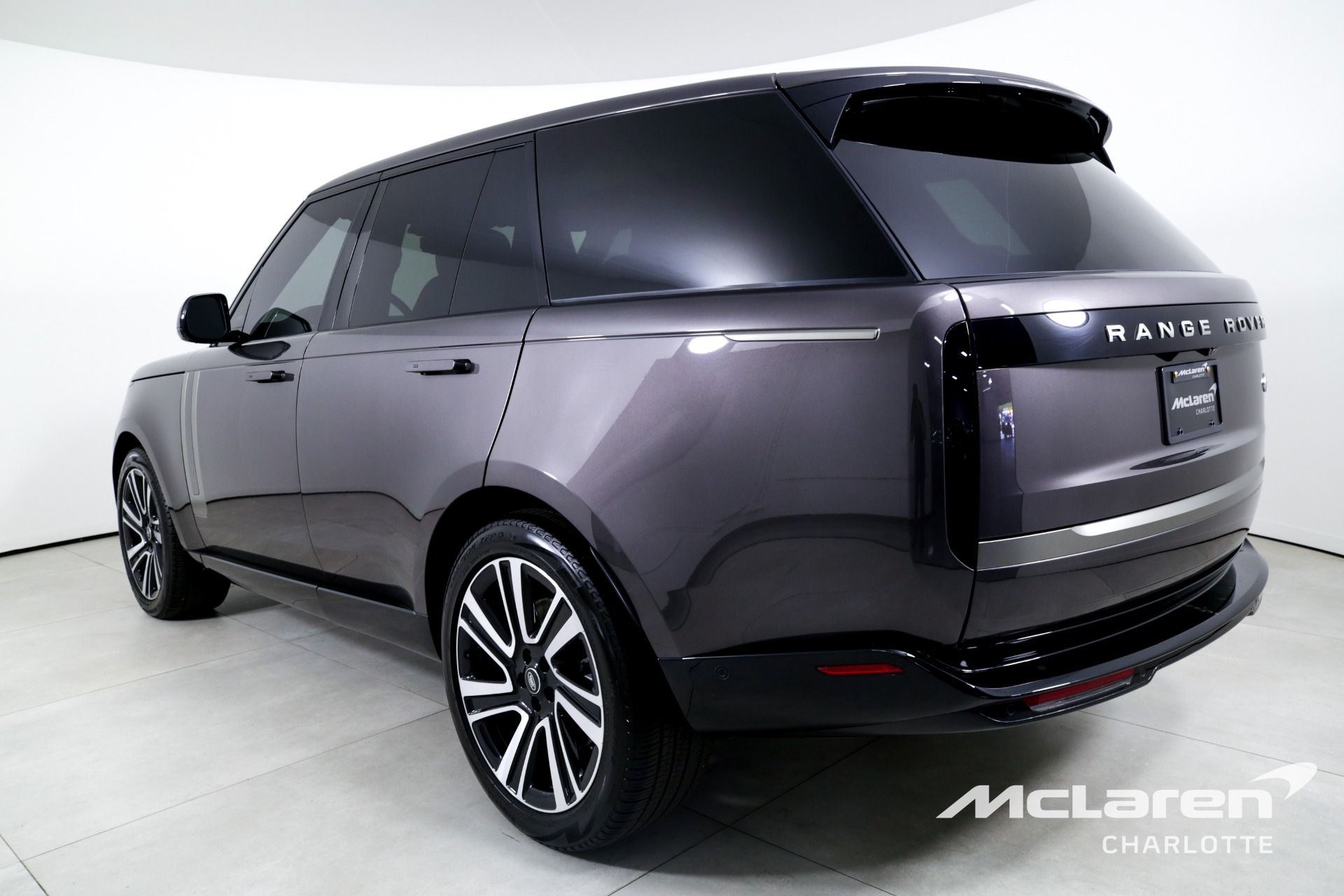 Used 2023 Land Rover Range Rover P530 SE | Charlotte, NC