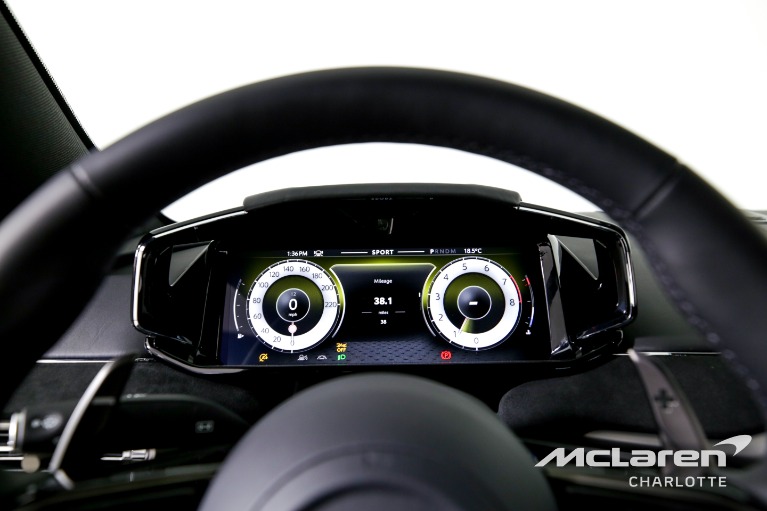 Used-2025-Aston-Martin-Vantage