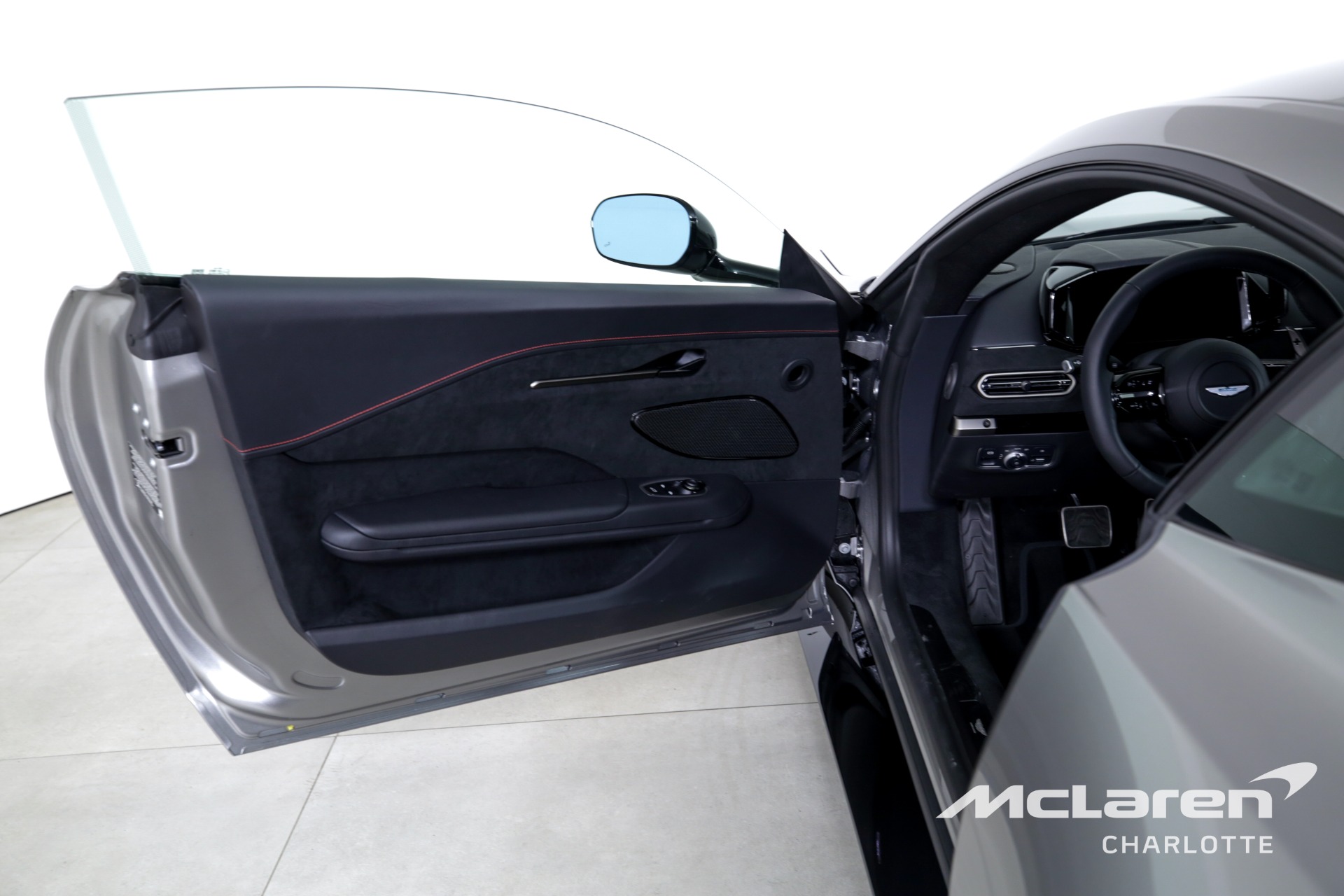Used 2025 Aston Martin Vantage | Charlotte, NC