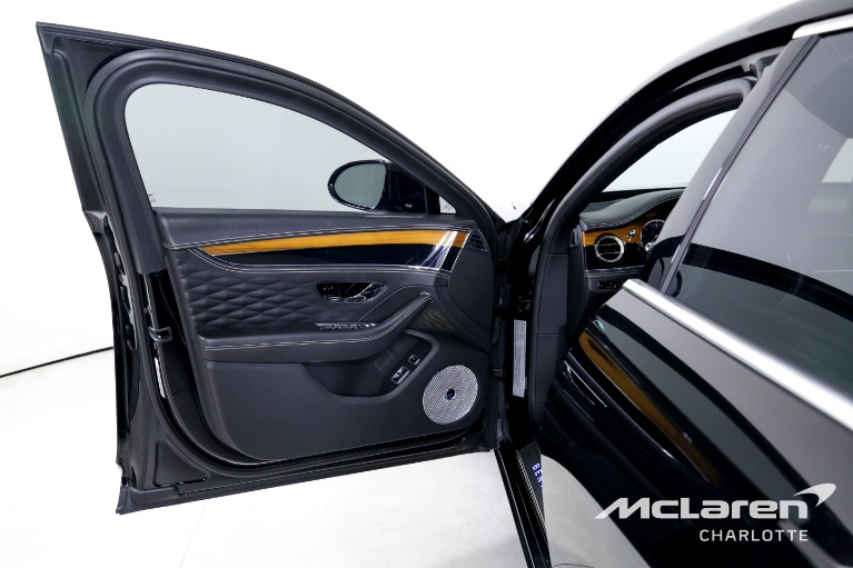 Used-2021-Bentley-Flying-Spur-W12