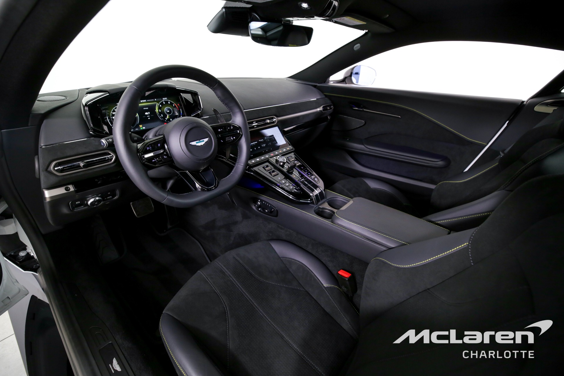 Used 2025 Aston Martin Vantage | Charlotte, NC