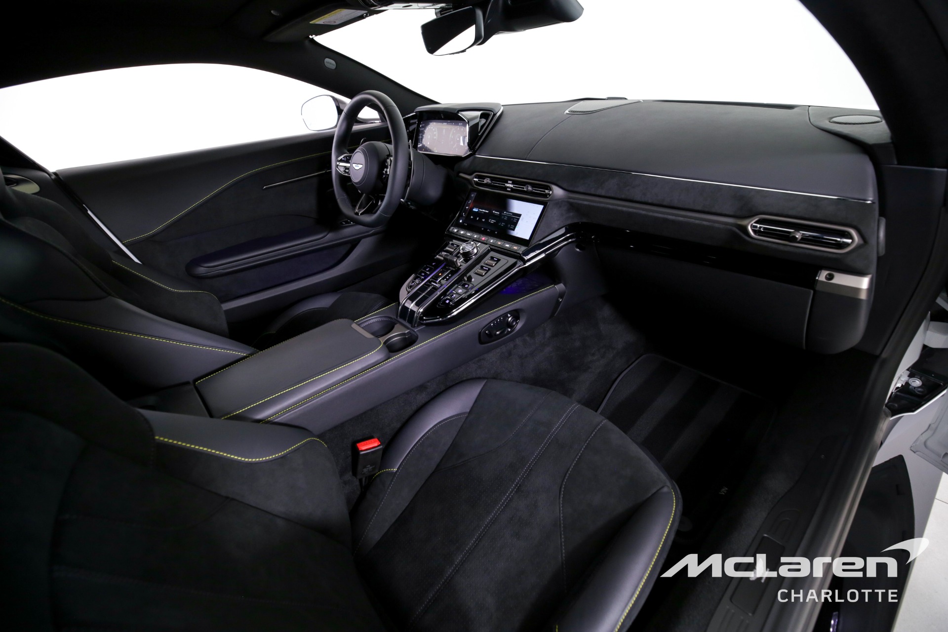Used 2025 Aston Martin Vantage | Charlotte, NC