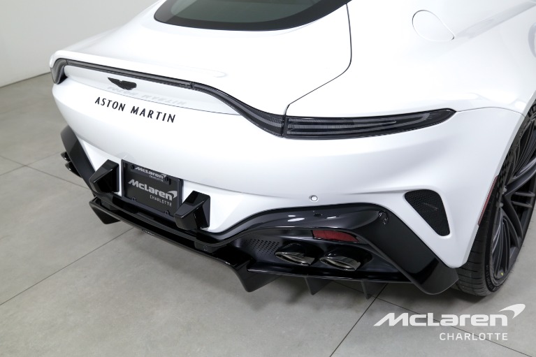 Used-2025-Aston-Martin-Vantage