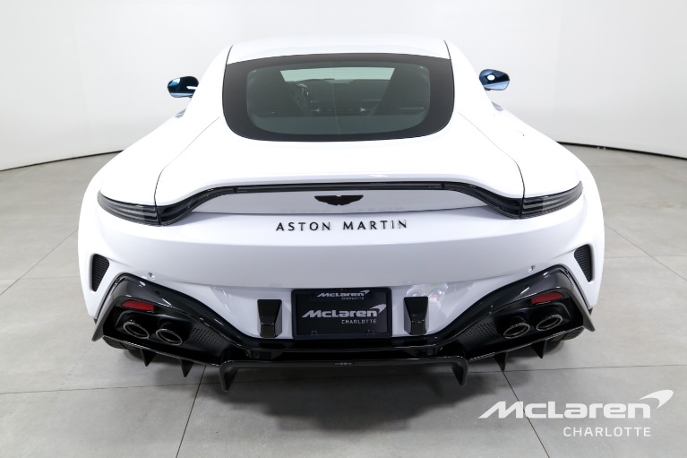 Used-2025-Aston-Martin-Vantage