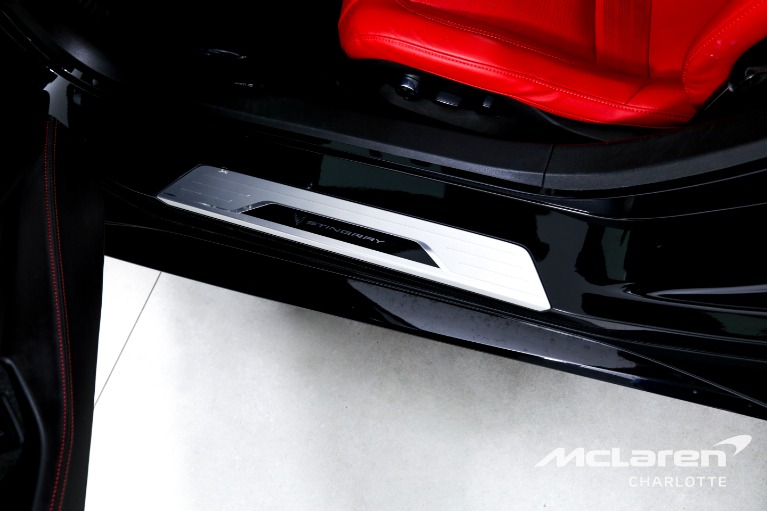 Used-2021-Chevrolet-Corvette-Stingray