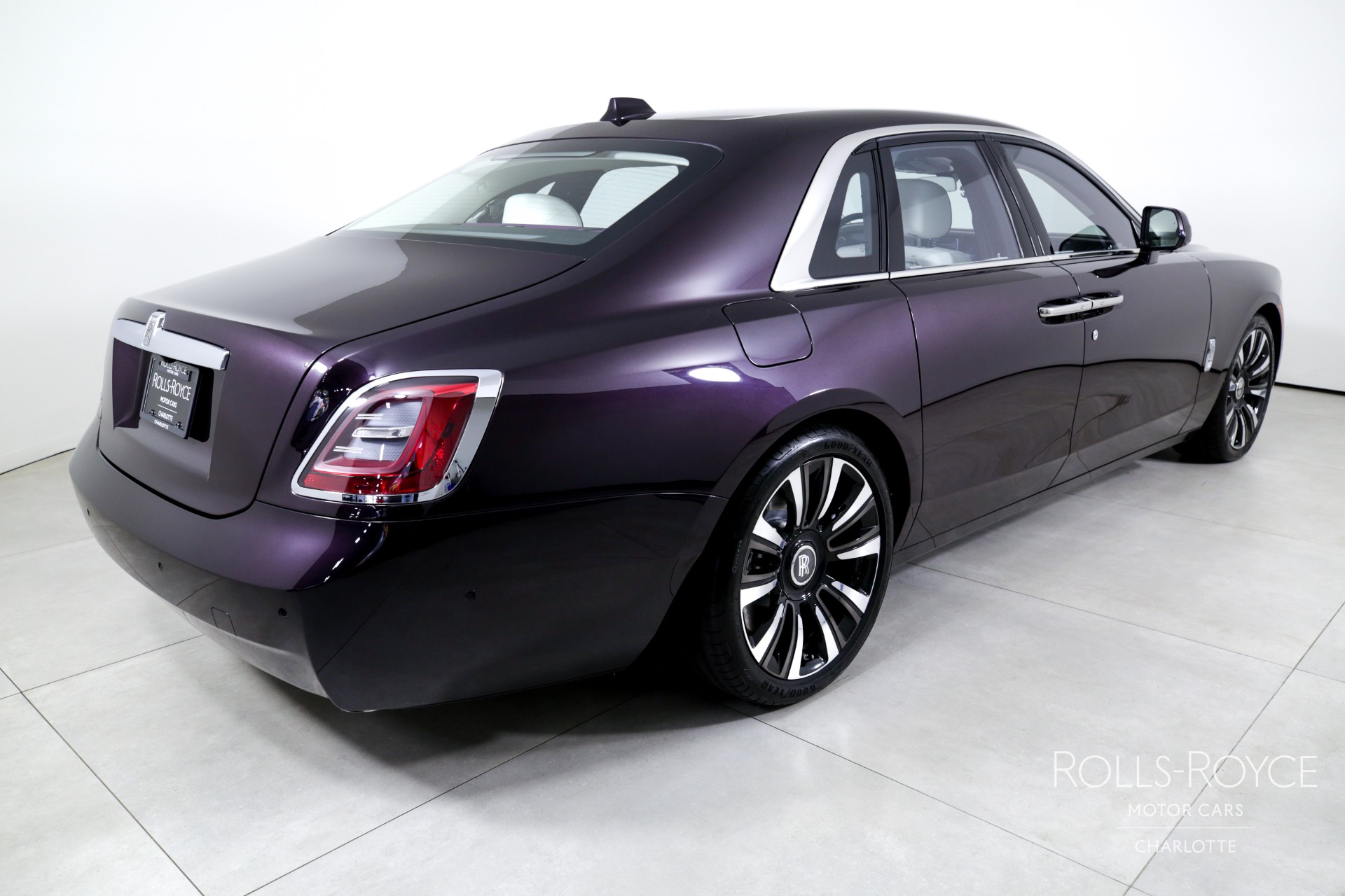 Used 2024 Rolls-Royce Ghost Base with VIN SCATV0C02RU226533 for sale in Charlotte, NC