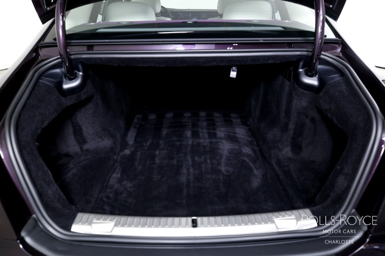 Used-2024-Rolls-Royce-Ghost