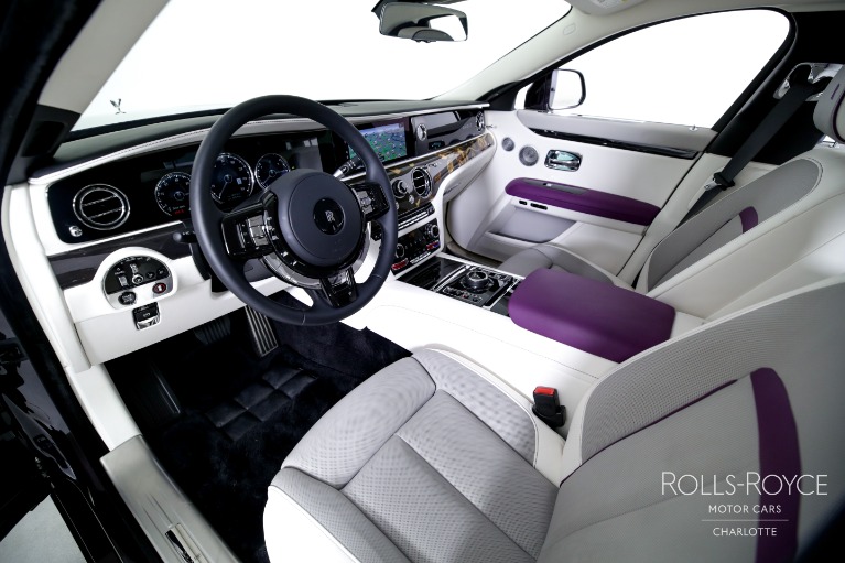 Used-2024-Rolls-Royce-Ghost