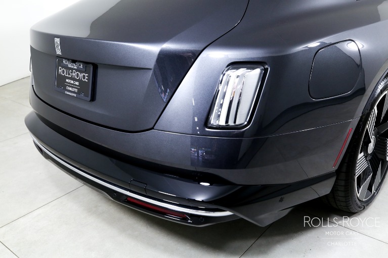 Used-2024-Rolls-Royce-Spectre