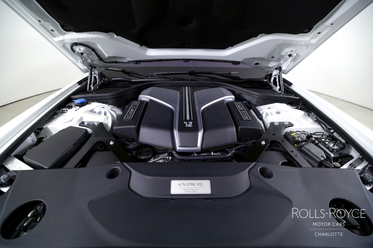 Used-2022-Rolls-Royce-Black-Badge-Ghost