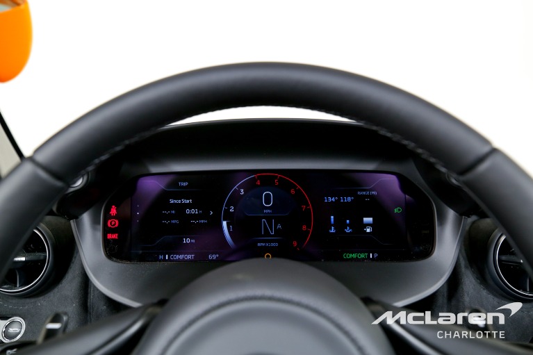 Used-2025-McLaren-750S-Spider