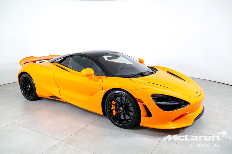 Used-2025-McLaren-750S-Spider