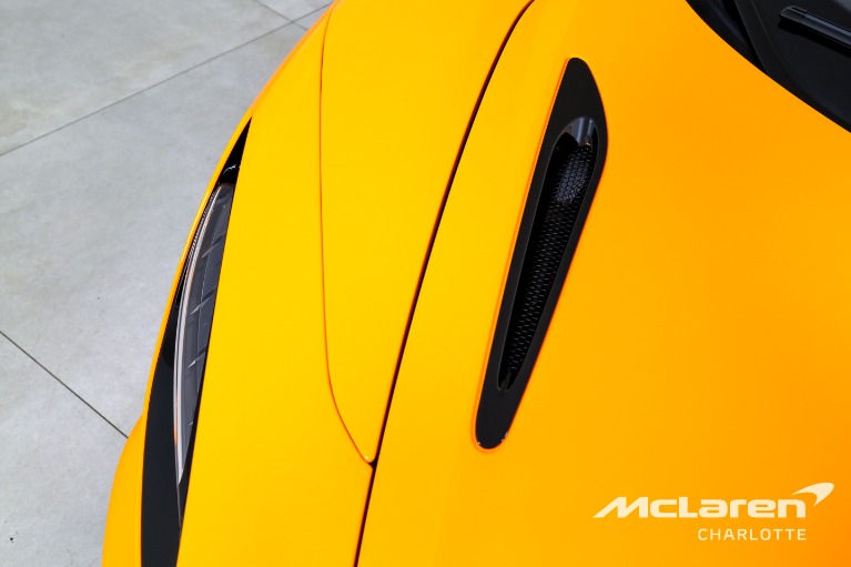 Used-2025-McLaren-750S-Spider