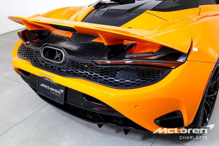 Used-2025-McLaren-750S-Spider