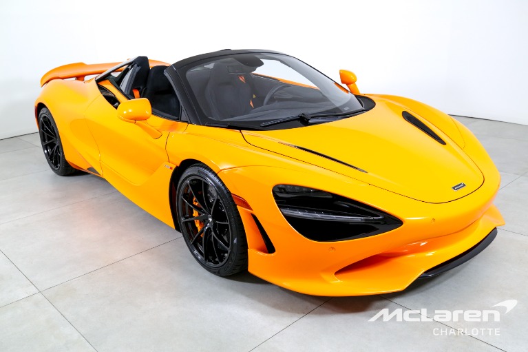 Used-2025-McLaren-750S-Spider