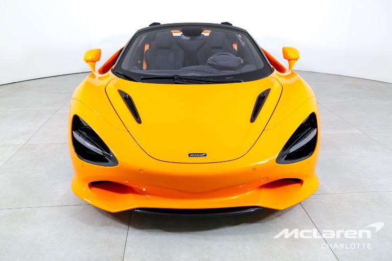 Used-2025-McLaren-750S-Spider