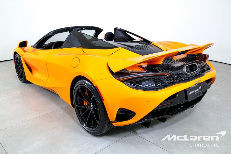 Used-2025-McLaren-750S-Spider