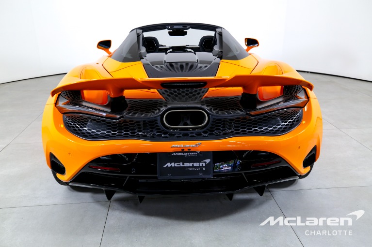Used-2025-McLaren-750S-Spider