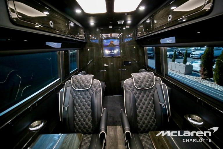 New-2024-Mercedes-Benz-Sprinter-3500XD