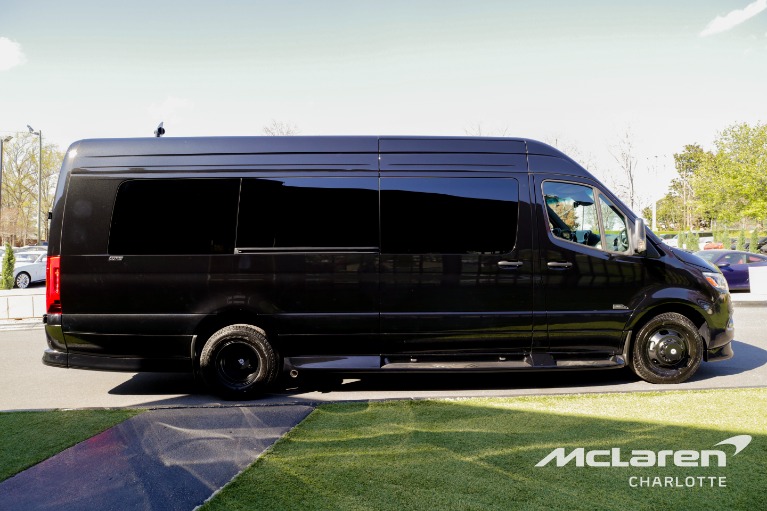 New-2024-Mercedes-Benz-Sprinter-3500XD