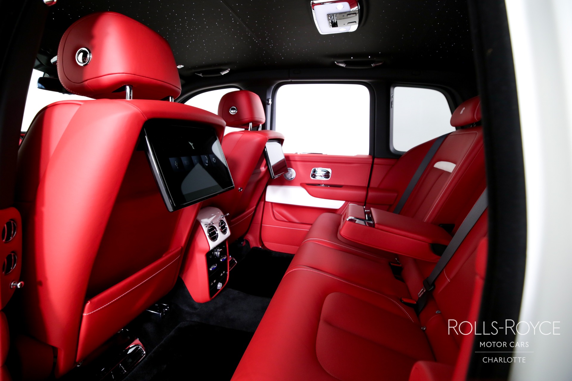 New 2025 Rolls-Royce Cullinan | Charlotte, NC