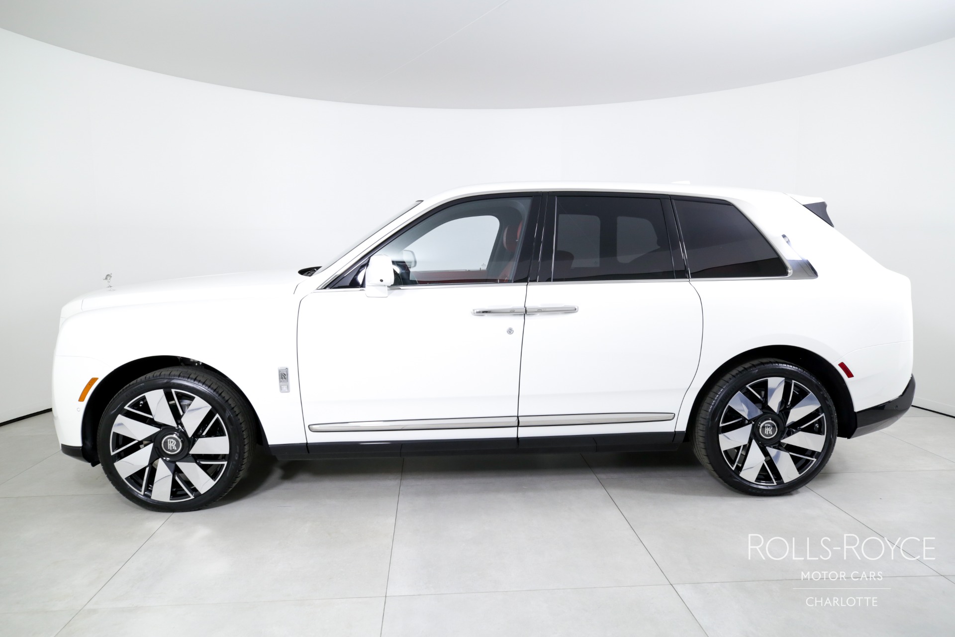 New 2025 Rolls-Royce Cullinan | Charlotte, NC