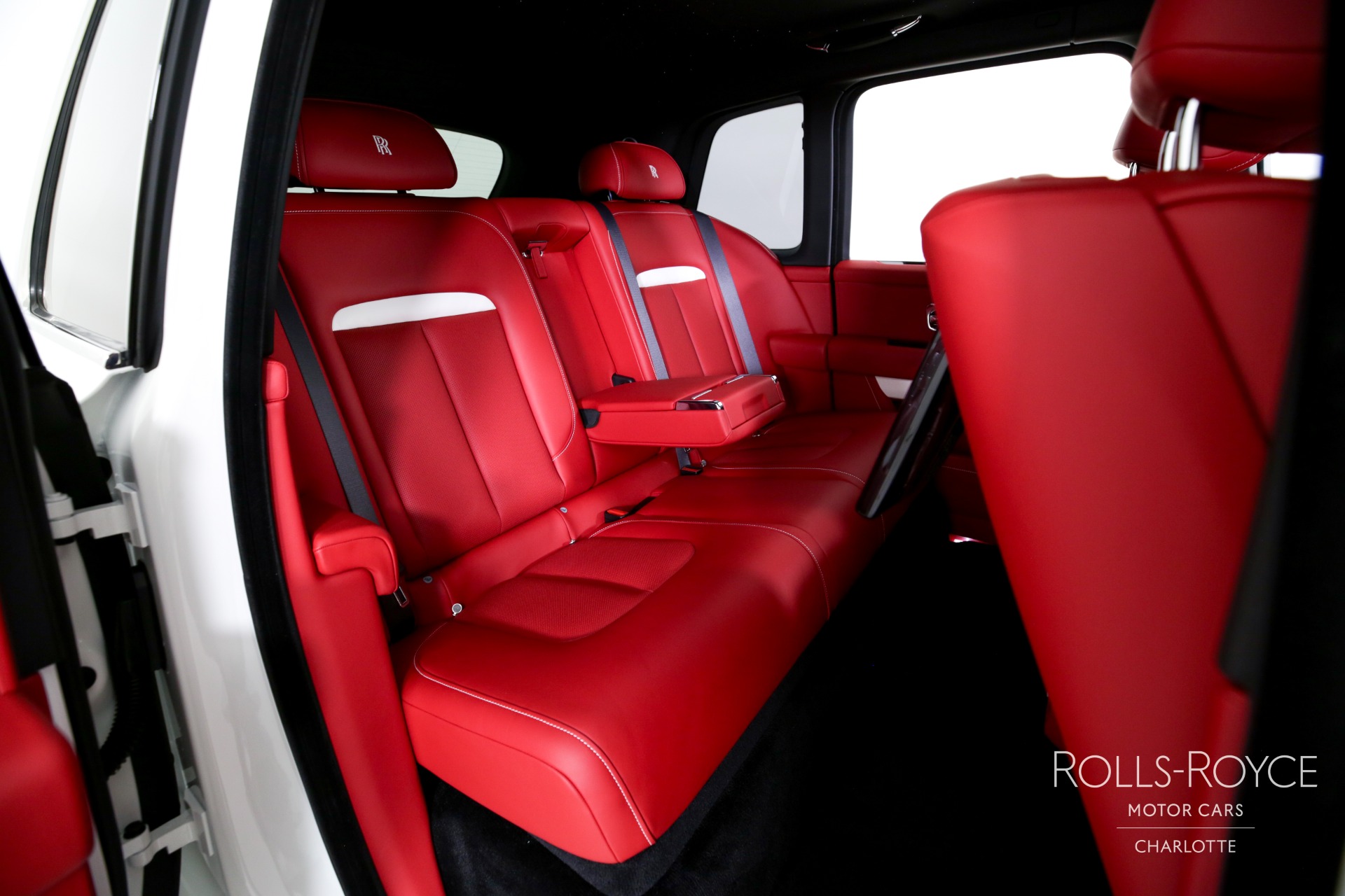 New 2025 Rolls-Royce Cullinan | Charlotte, NC