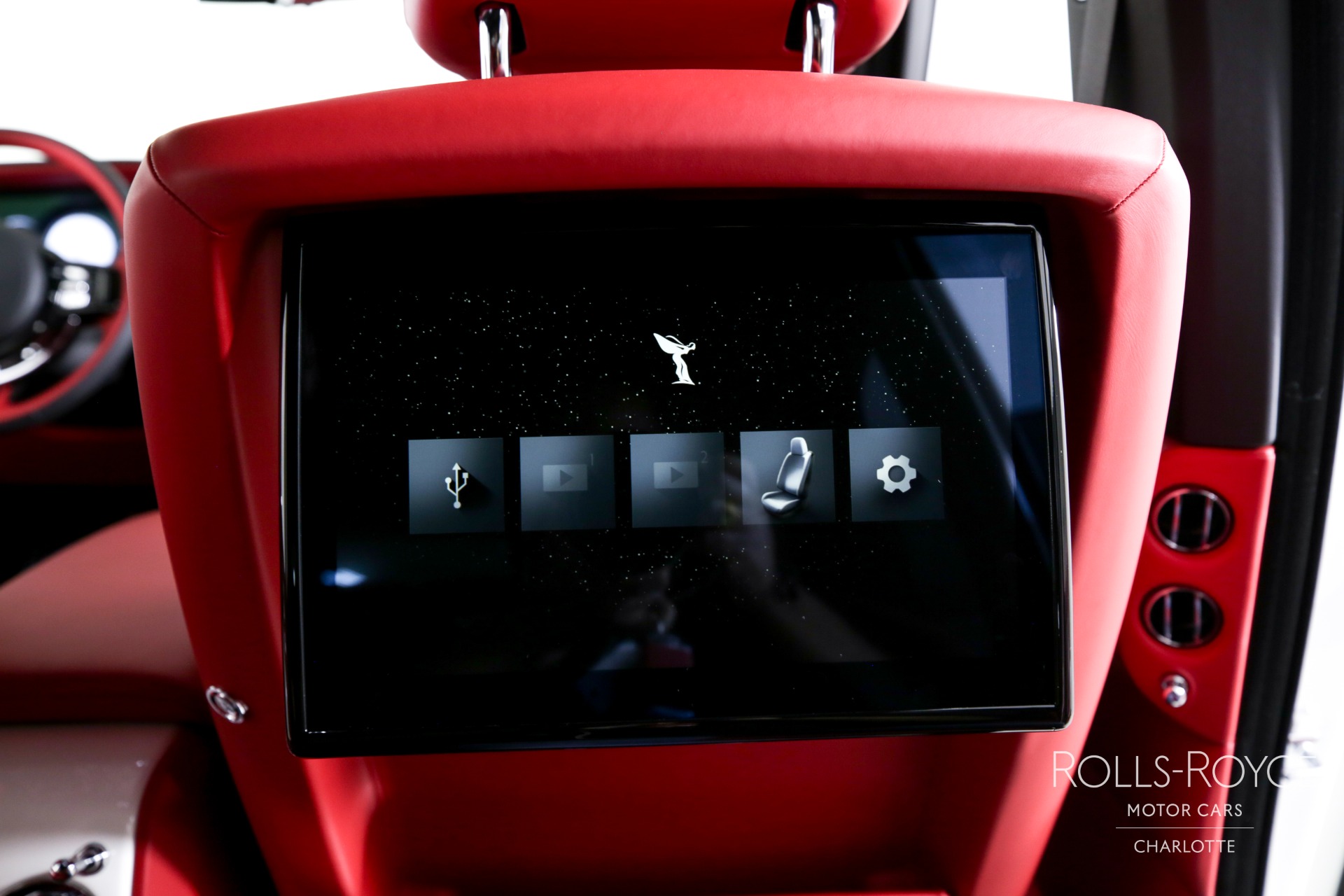New 2025 Rolls-Royce Cullinan | Charlotte, NC