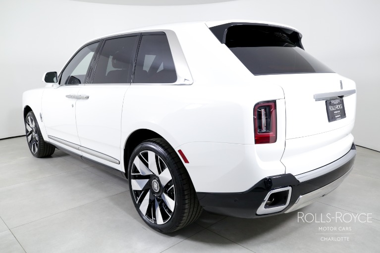 New-2025-Rolls-Royce-Cullinan
