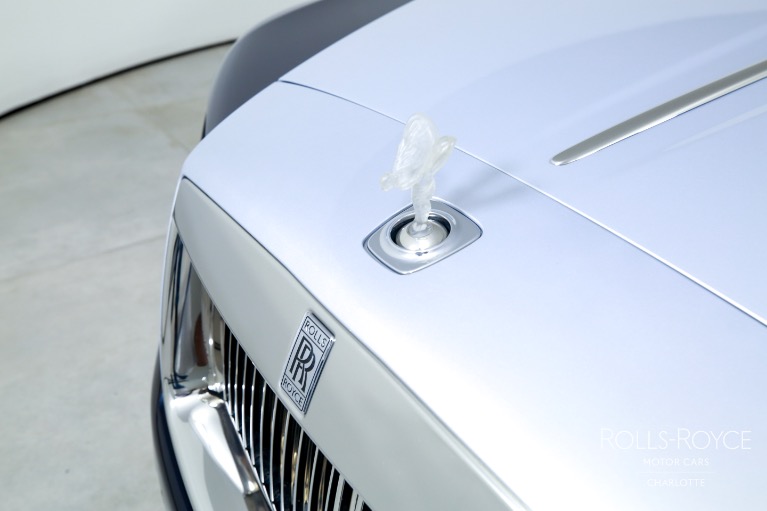 Used-2019-Rolls-Royce-Wraith