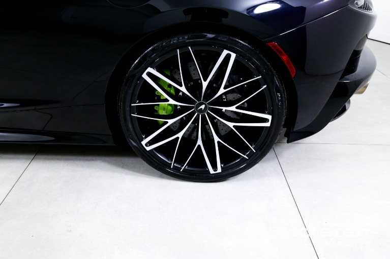 Used-2022-McLaren-GT