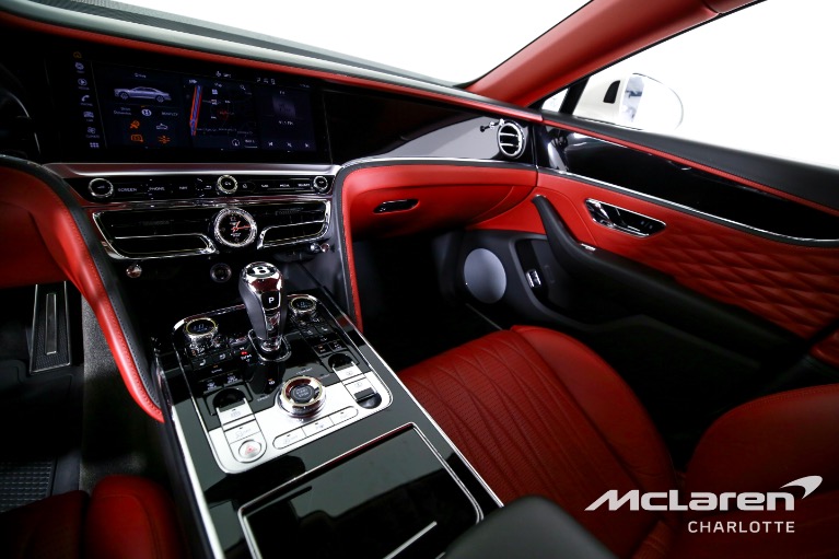 Used-2021-Bentley-Flying-Spur-V8