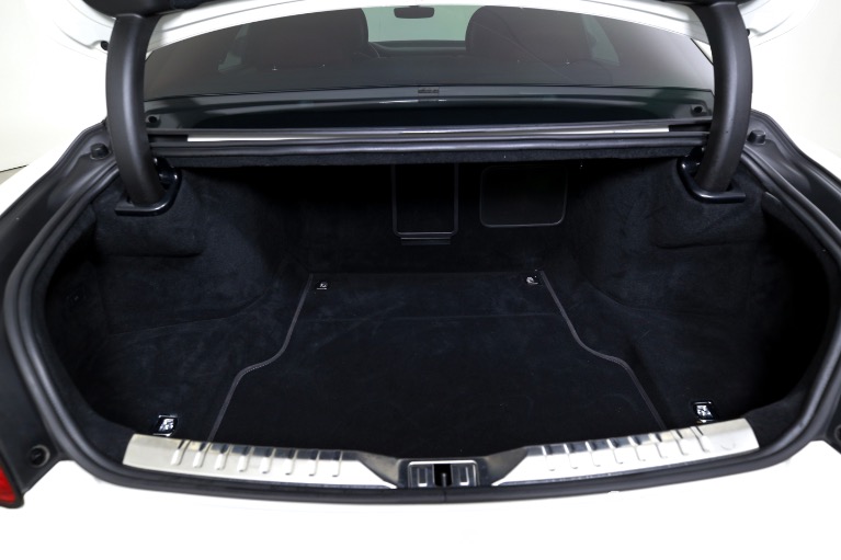 Used-2021-Bentley-Flying-Spur-V8