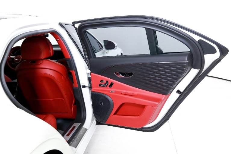 Used-2021-Bentley-Flying-Spur-V8