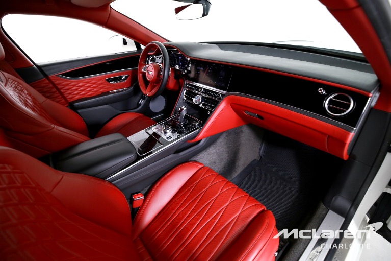 Used-2021-Bentley-Flying-Spur-V8