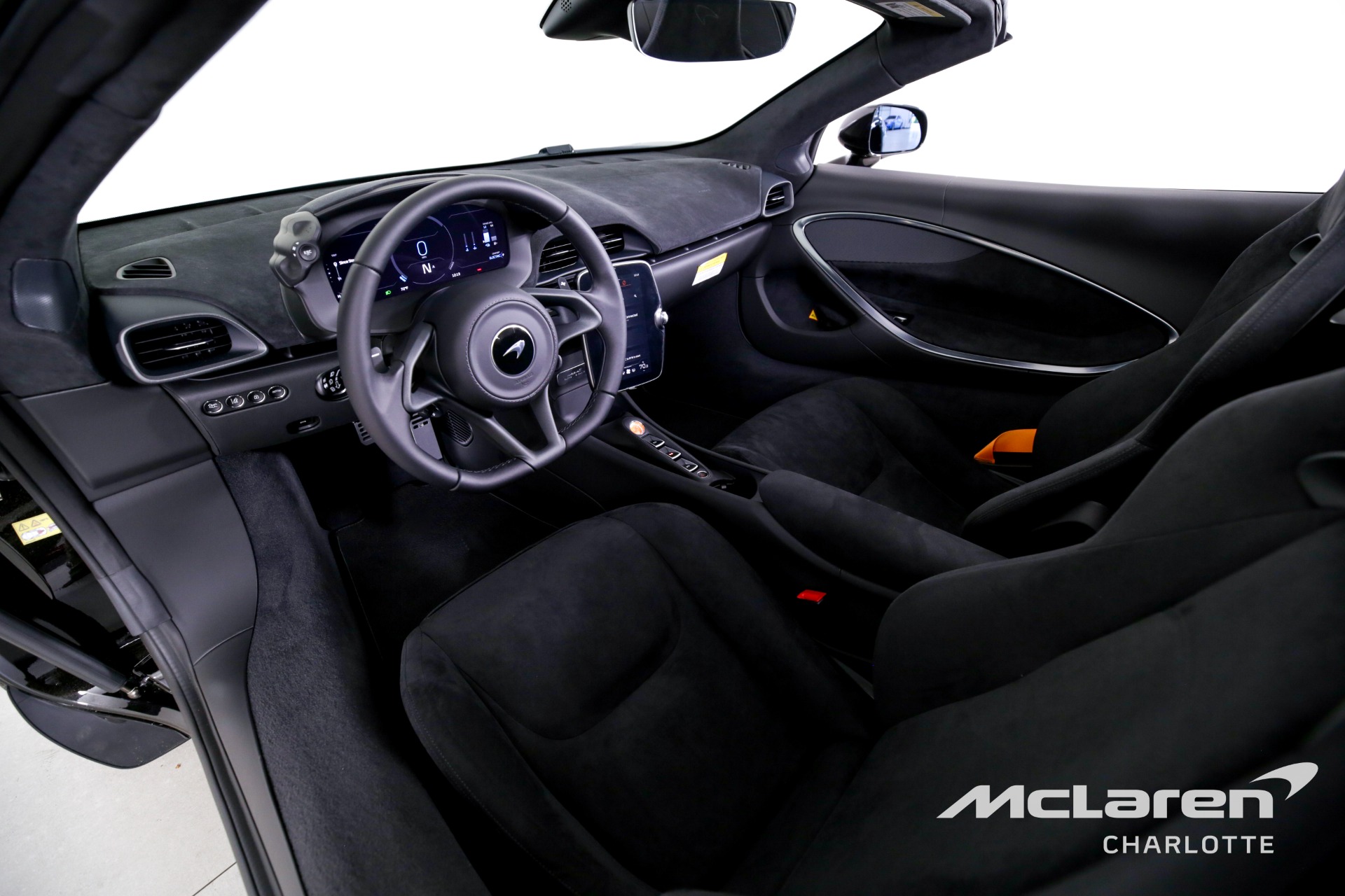 Used 2025 McLaren Artura Spider | Charlotte, NC