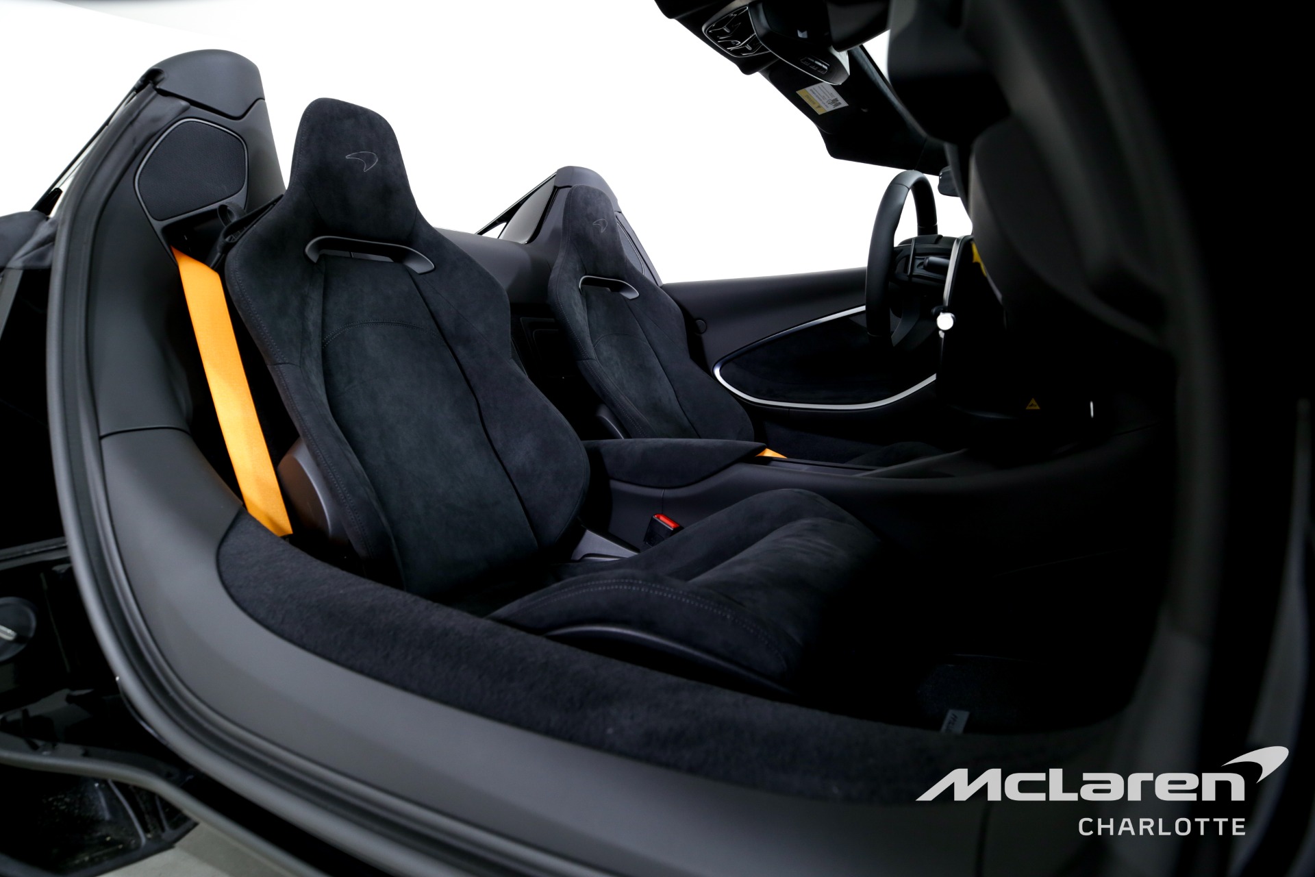 Used 2025 McLaren Artura Spider | Charlotte, NC
