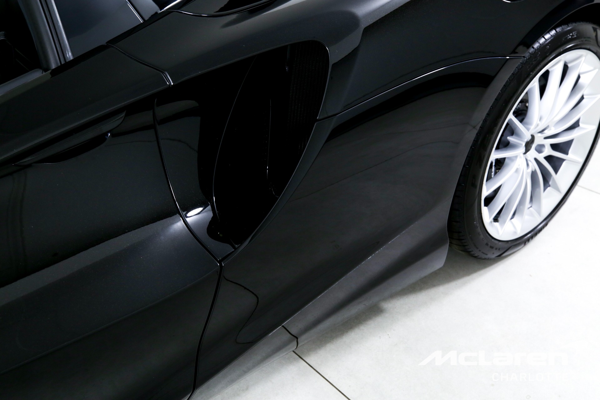 New 2025 McLaren Artura Spider | Charlotte, NC