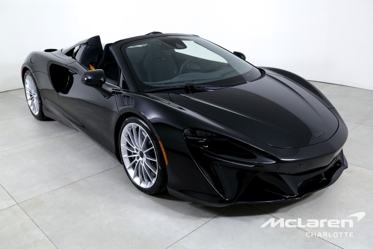 Used-2025-McLaren-Artura-Spider