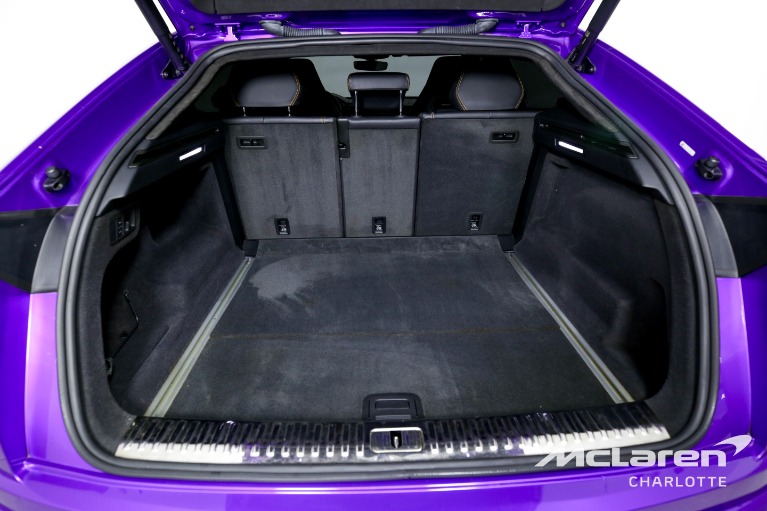 Used-2021-Lamborghini-Urus